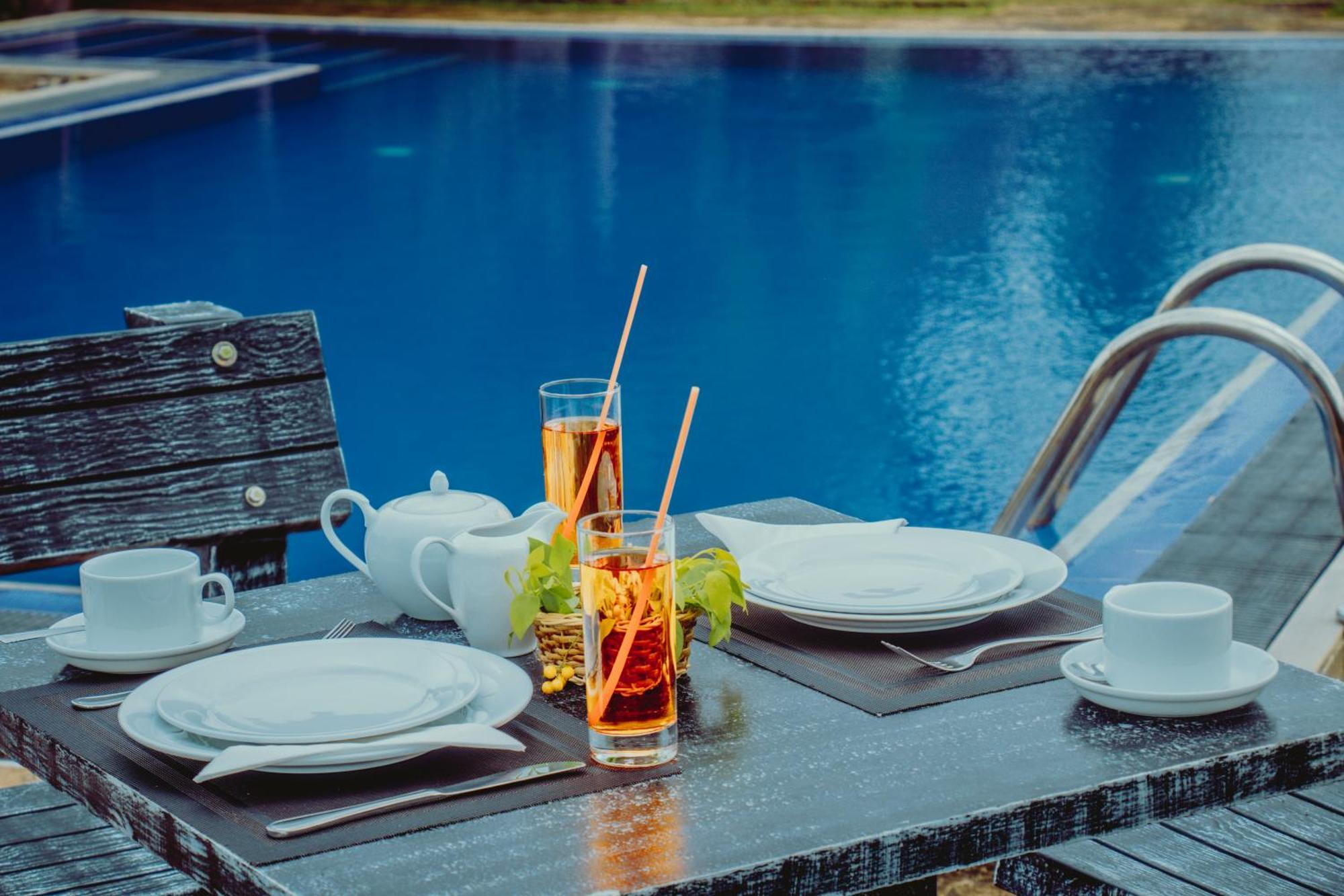 Aqua Hotel Яла Экстерьер фото